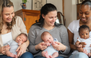 essere madre in Italia nel 2025